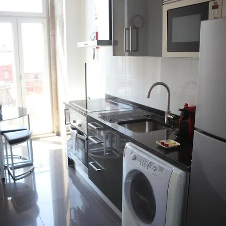 ゲストハウス Pinho Apartments, And 2*