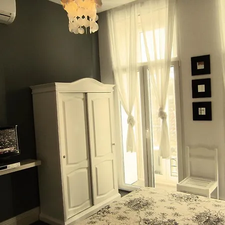 Pinho Apartments, And 2*