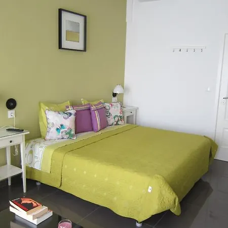Pinho Apartments, And ゲストハウス 2*
