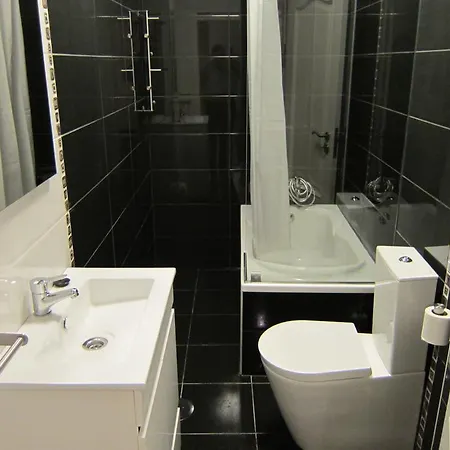 ゲストハウス Pinho Apartments, And