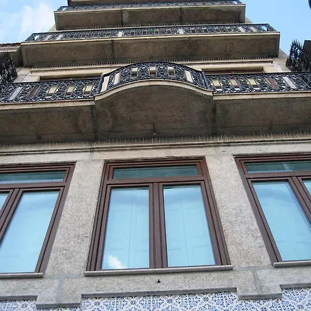 Pinho Apartments, And ゲストハウス